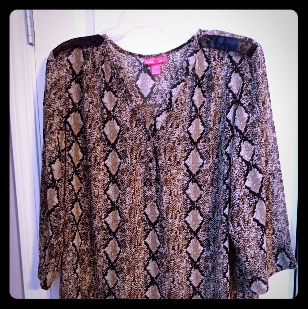 Snake print blouse snake